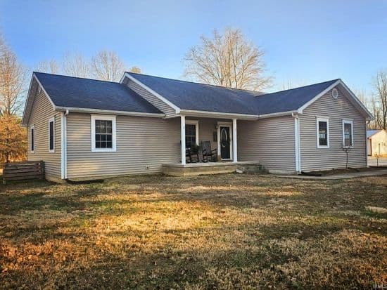 5582 S Wildwood Ln, Monroe City, IN
